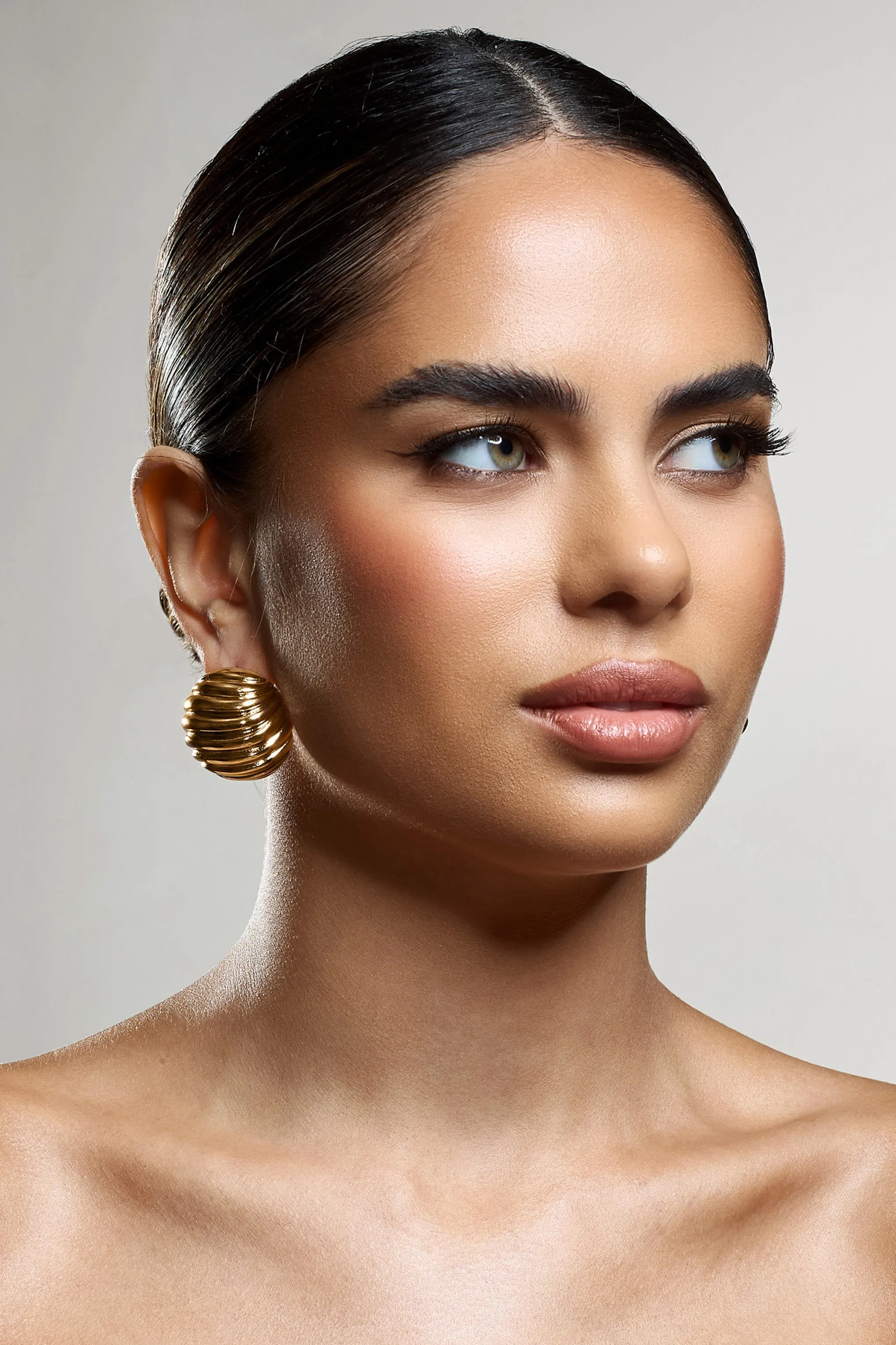 Cosette | Gold Ribbed Circle Statement Earrings