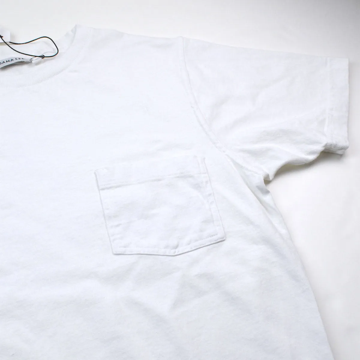 Dana Lee - Double-needle Tee - Scoured White