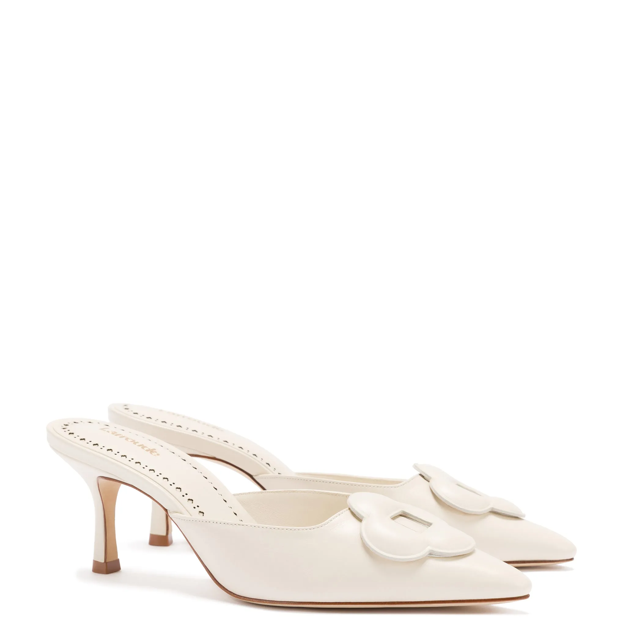 Flora Pump In Ivory Leather