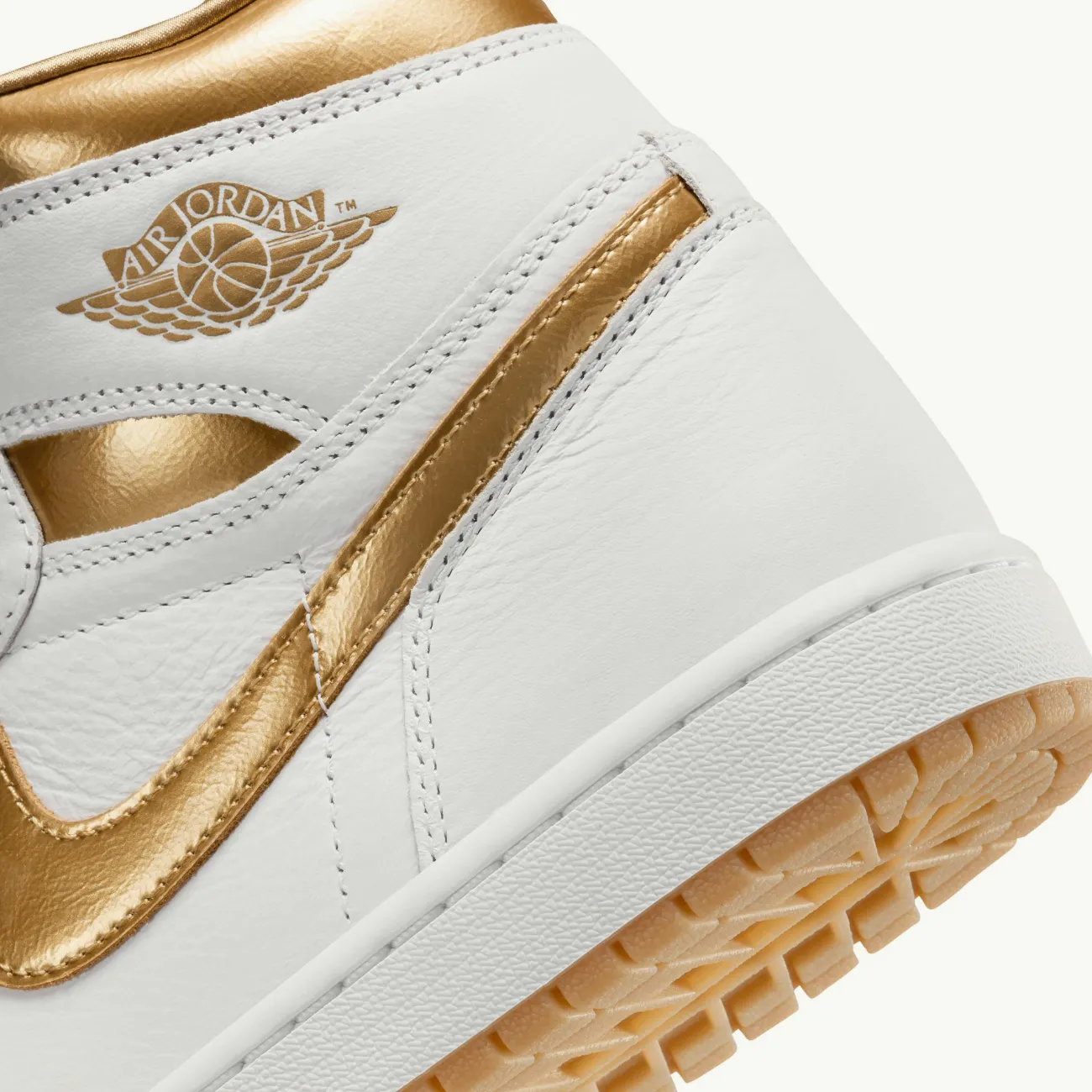 Women's Air Jordan 1 High OG - 'Metallic Gold'